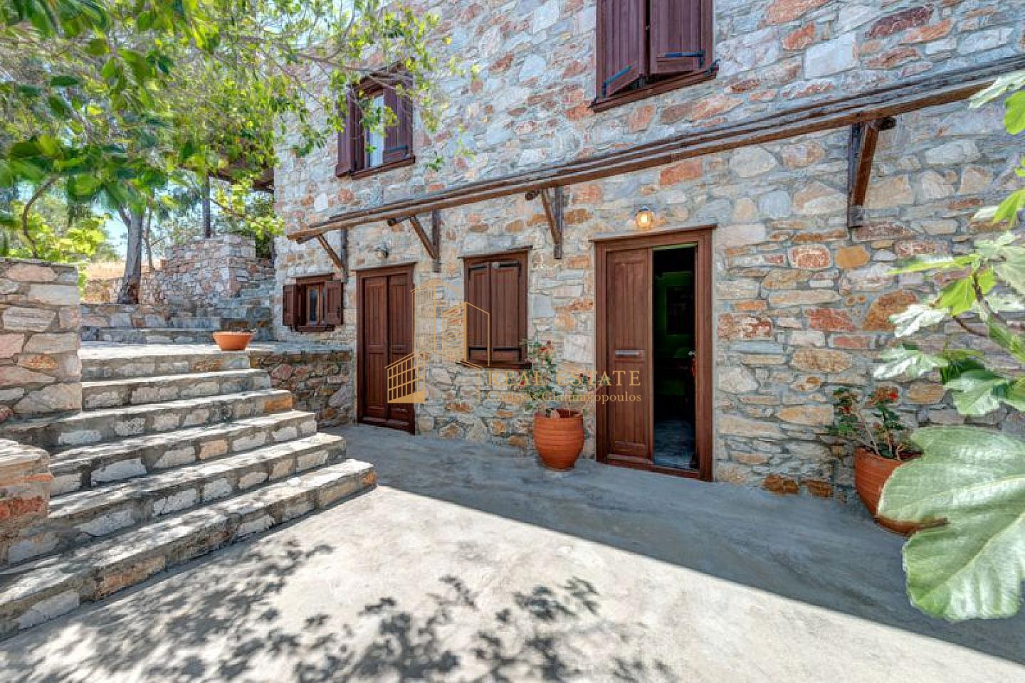 property-img