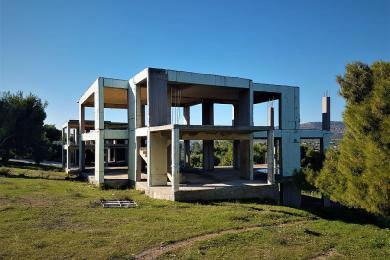 TWO SEMI-FINISHED DETACHED HOUSES FOR SALE IN VARI