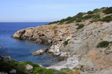 LAND FOR SALE 5.125 Μ2 IN ANAVYSOS, ATTICA