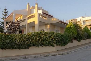 Sale of a detached house in Glyfada Athens