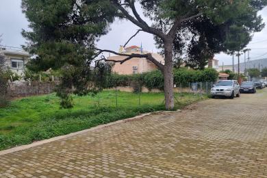 ΠΩΛΗΣΗ ΟΙΚΟΠΕΔΟΥ ΣΤΗ ΒΑΡΗ ΜΗΛΑΔΕΖΑ